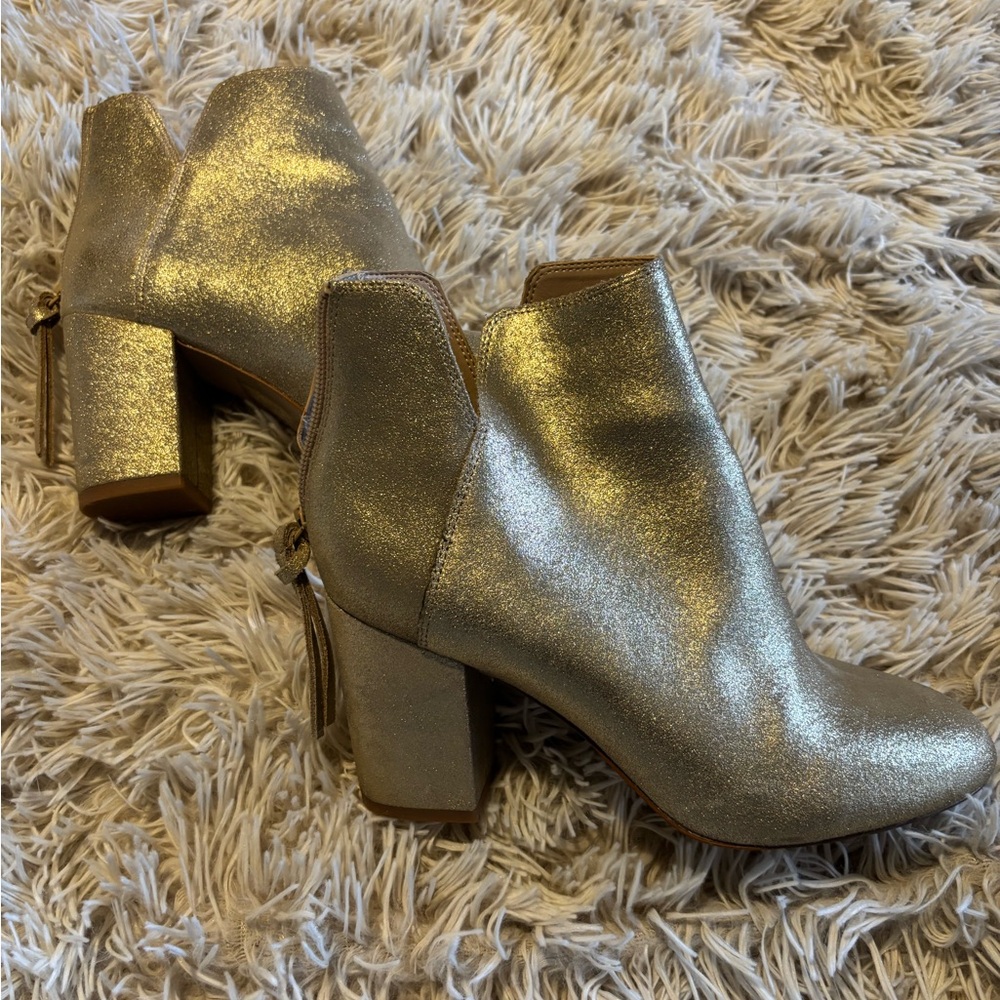 Like New Aldo Shimmer Ankle Boots